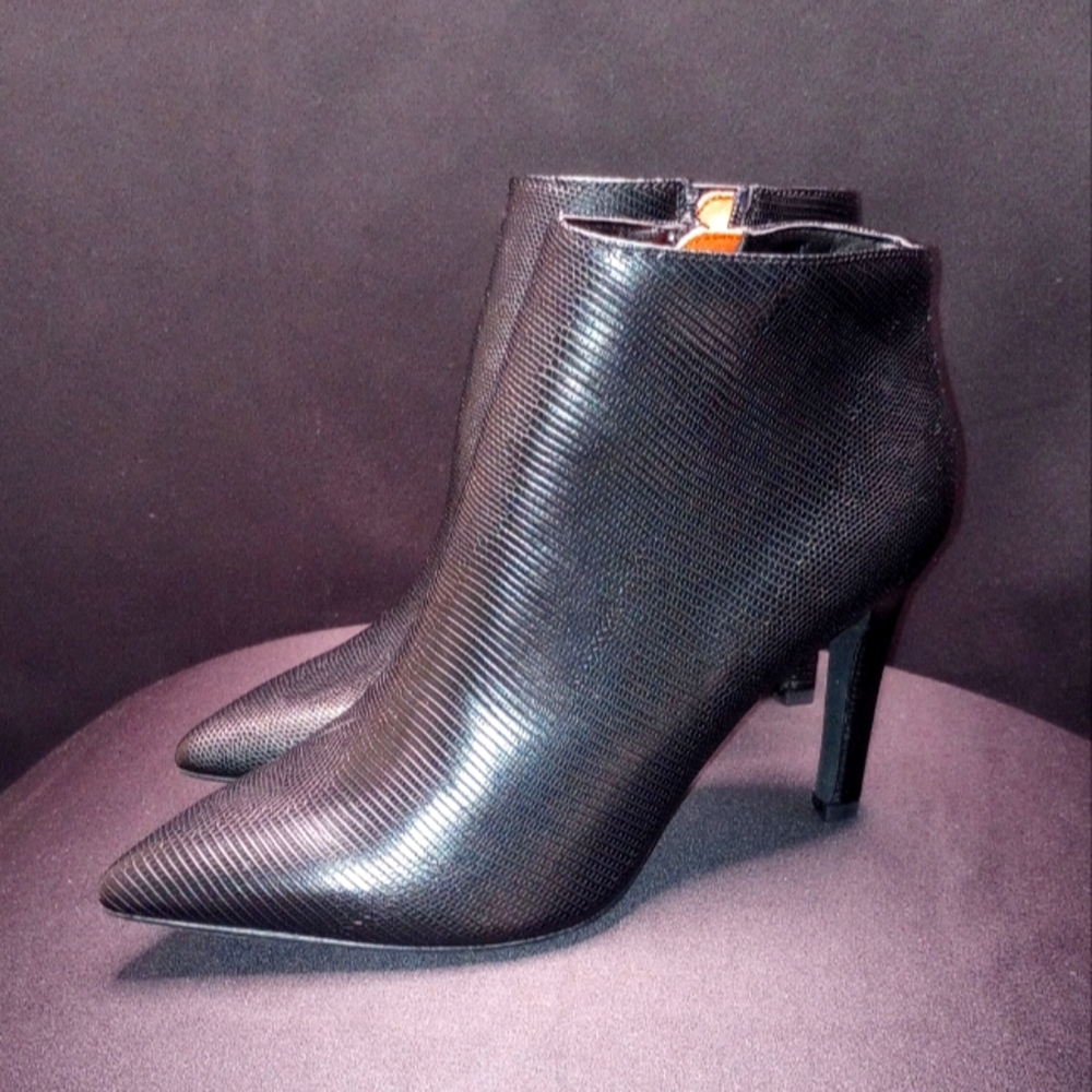 Women's Black French Connection Booties (Size 7)